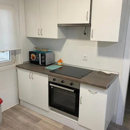 Piso Completo En Muy Cerca De La Playa 아파트 기욘