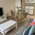 Piso Completo En Muy Cerca De La Playa Apartamento *