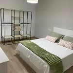 Piso Completo En Muy Cerca De La Playa * Gijón